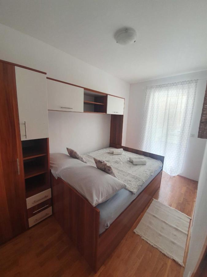 Apartment Kos Pag Town Luaran gambar