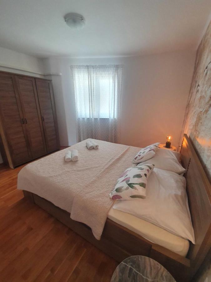Apartment Kos Pag Town Luaran gambar