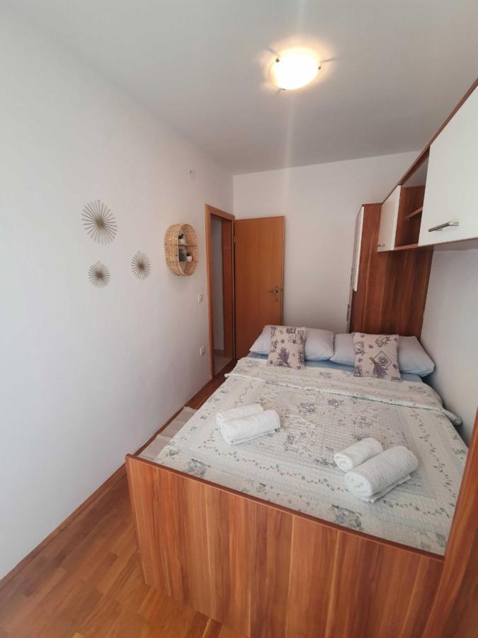 Apartment Kos Pag Town Luaran gambar